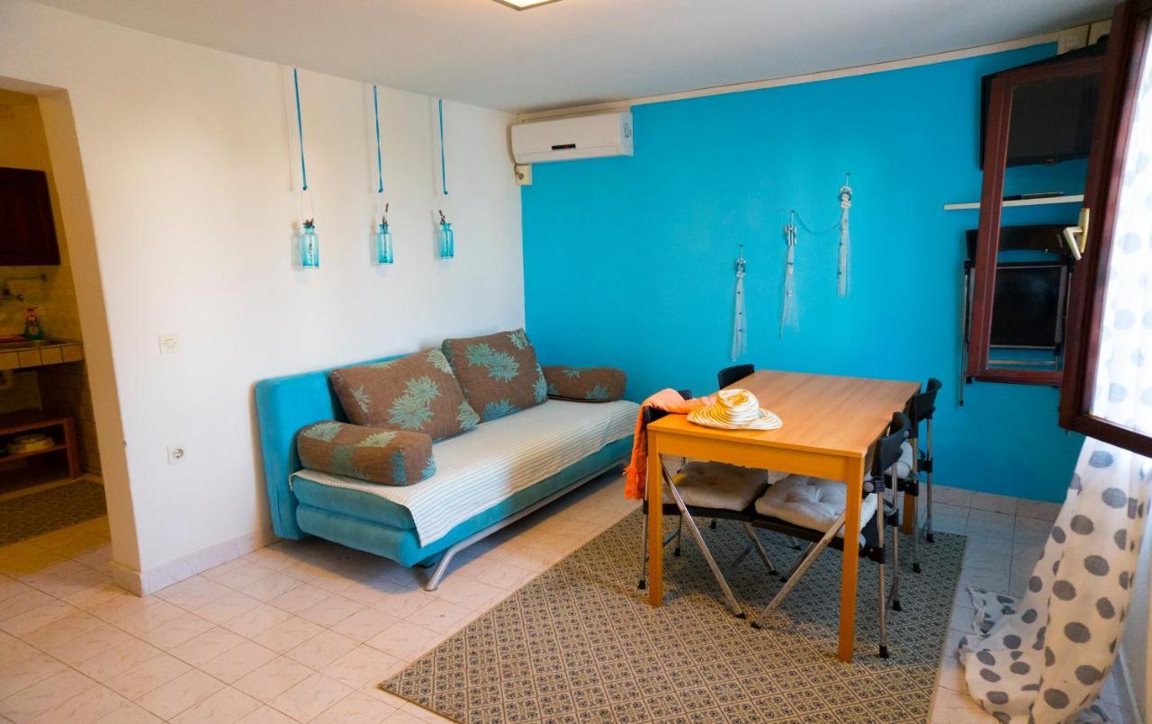 The Sea House Apartments Vis Luaran gambar