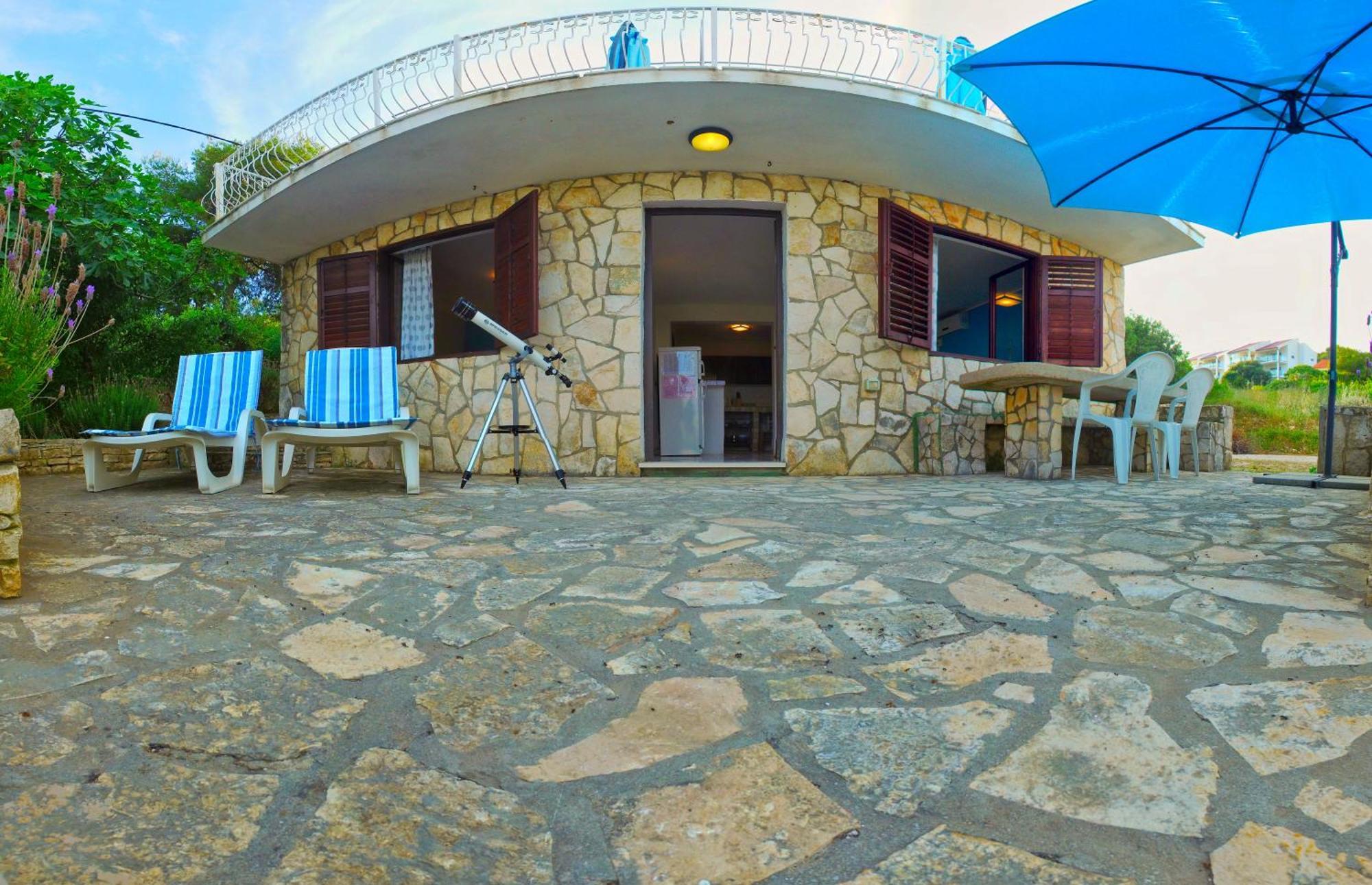 The Sea House Apartments Vis Bilik gambar